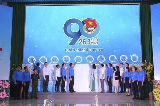Mẫu quà tặng đại hội đoàn TNCS Hồ Chí Minh 26/3