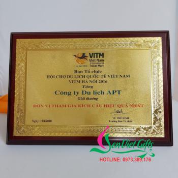 Kỷ niệm chương đồng gỗ 41
