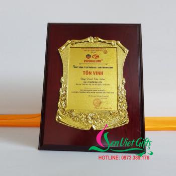 Kỷ niệm chương đồng gỗ 42