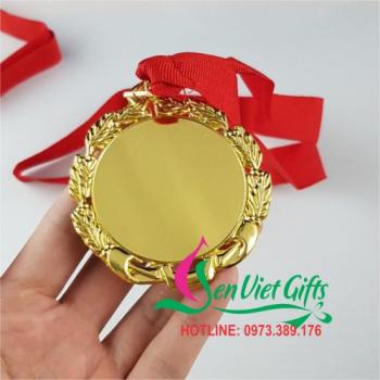 Huy Chương Vàng 02