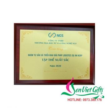 Bảng vinh danh 47