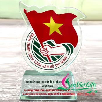 Kỷ niệm chương pha lê đoàn TNCS M23