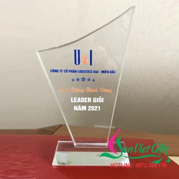 Kỷ niệm chương pha lê M26
