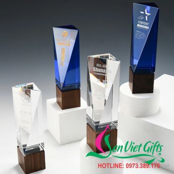Cúp Pha Lê Đế Gỗ M1