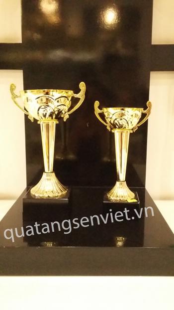 CÚP ĐỒNG 03