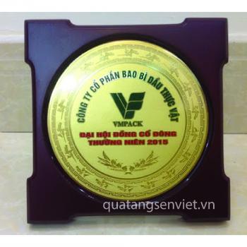 BIỂU TRƯNG ĐỒNG GỖ 20