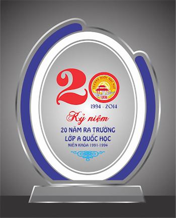 Biểu trưng pha lê họp lớp 02