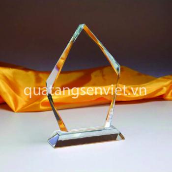 BIỂU TRƯNG PHA LÊ 56